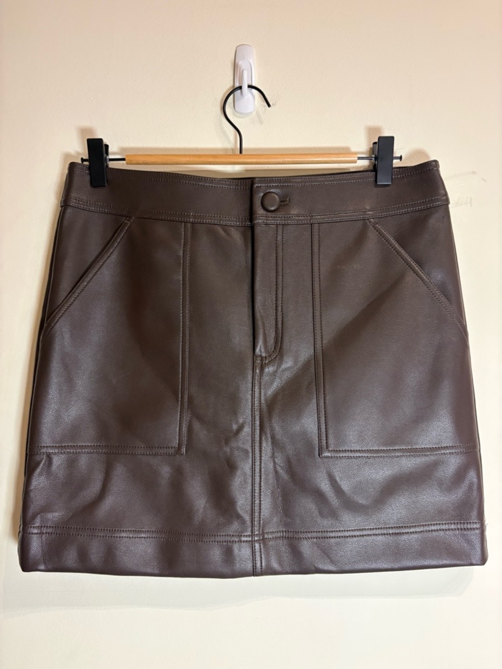 Marie Oliver Braden Faux Leather Skirt in Java Brown Size 6 - Picture 7 of 11
